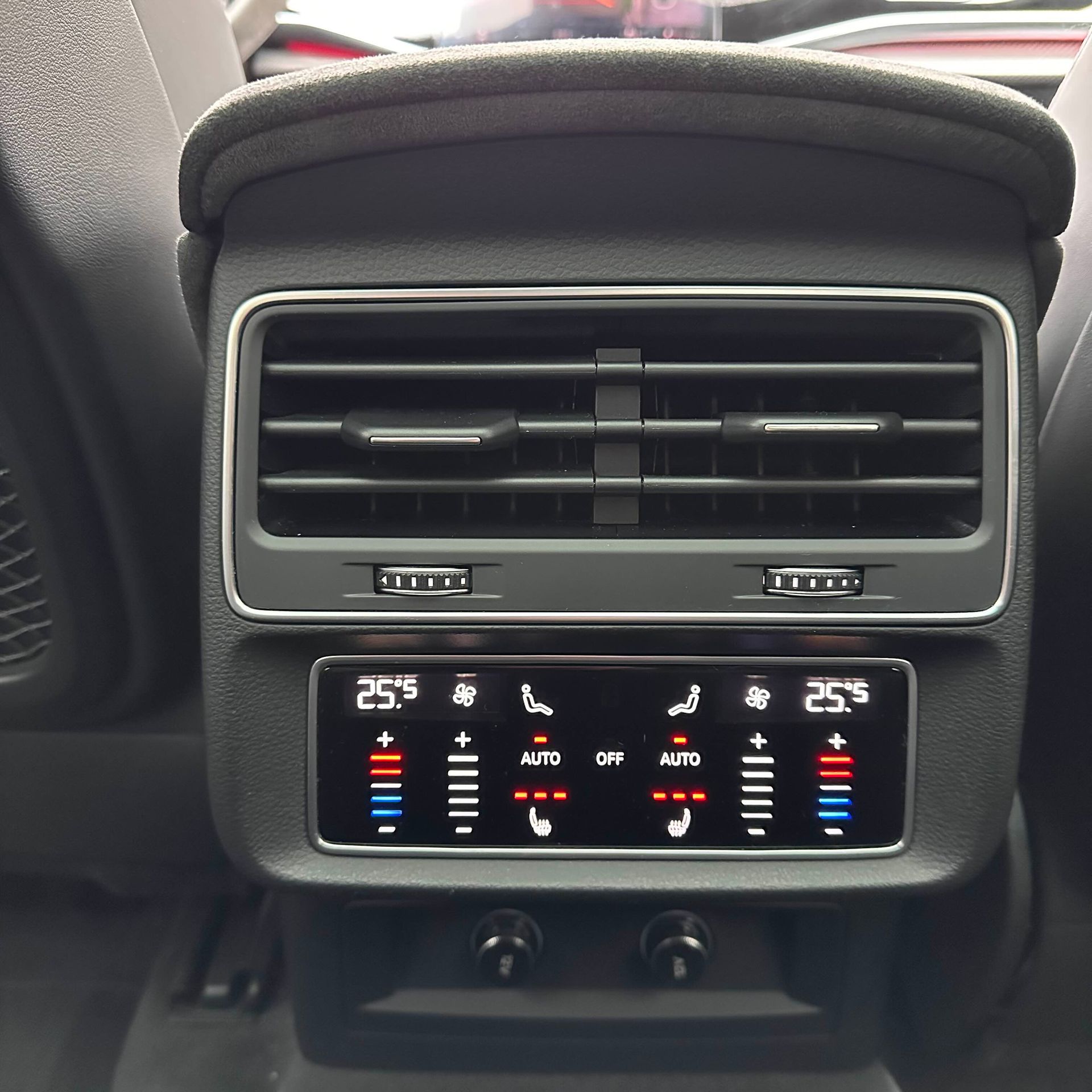 Vue 24