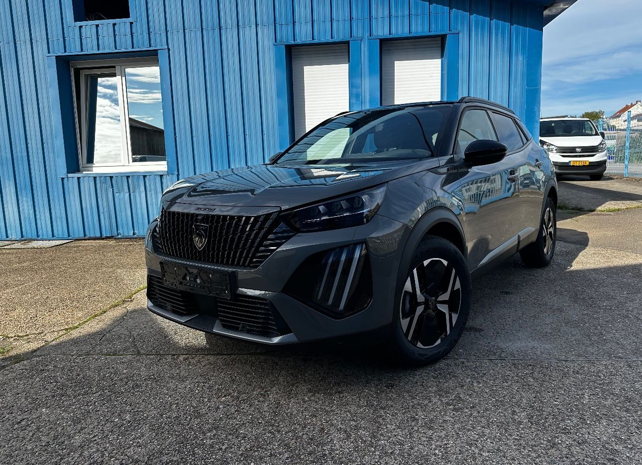 Peugeot 2008 GT 130 EAT 8