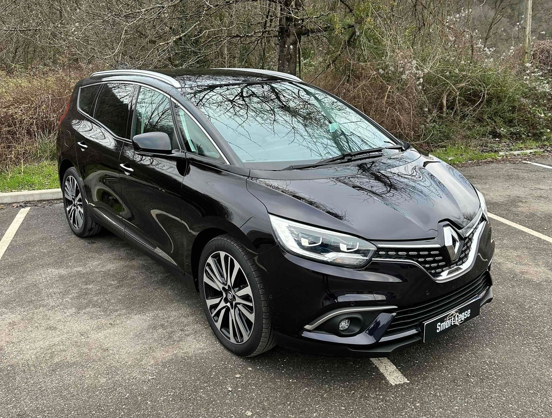 Renault GrandScénic Initiale Paris