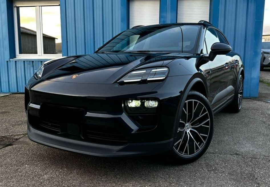 Porsche Macan 4