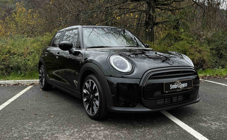 Mini Cooper F55